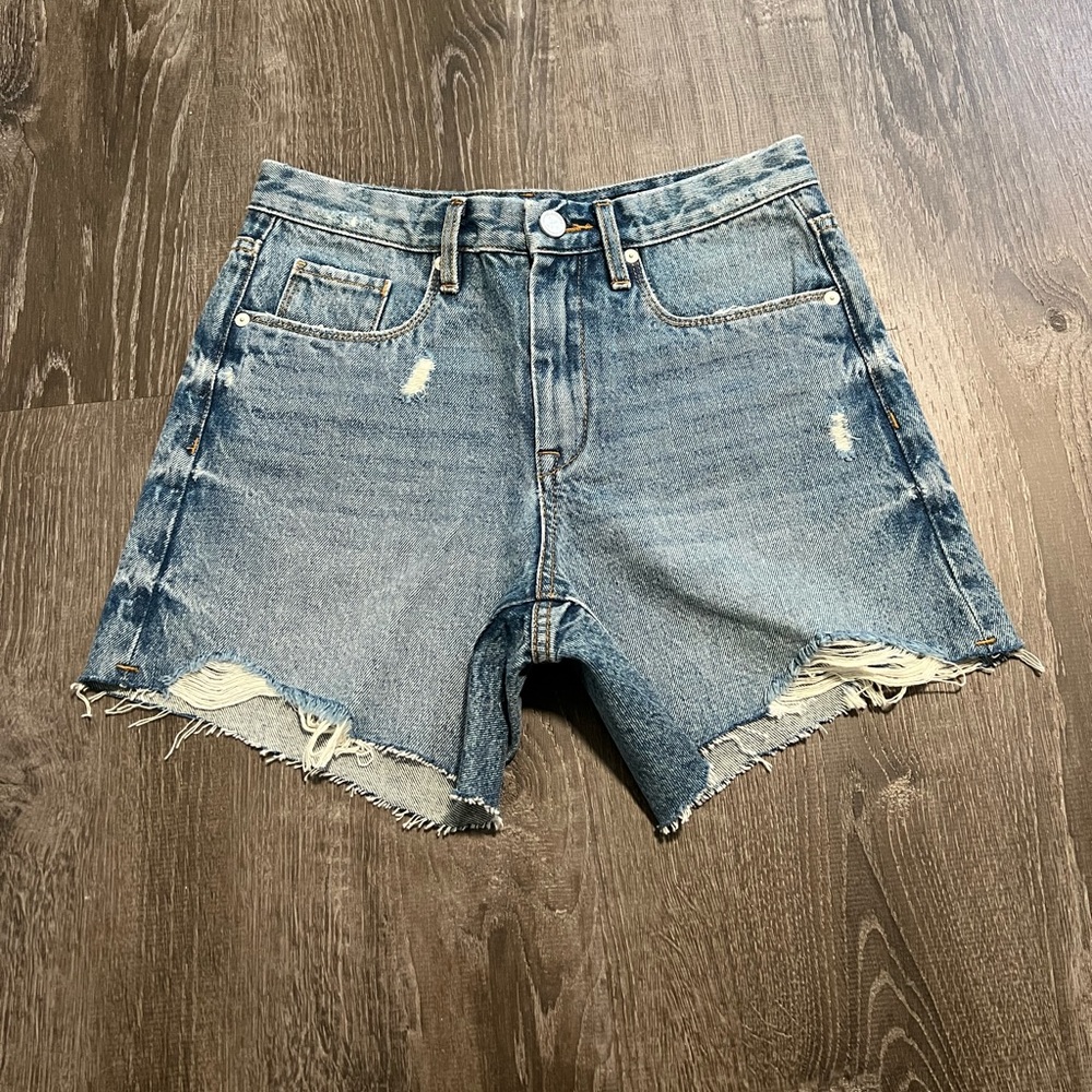 BLANK NYC***Denim Shorts***Size 27 $145 - Picture 2 of 4